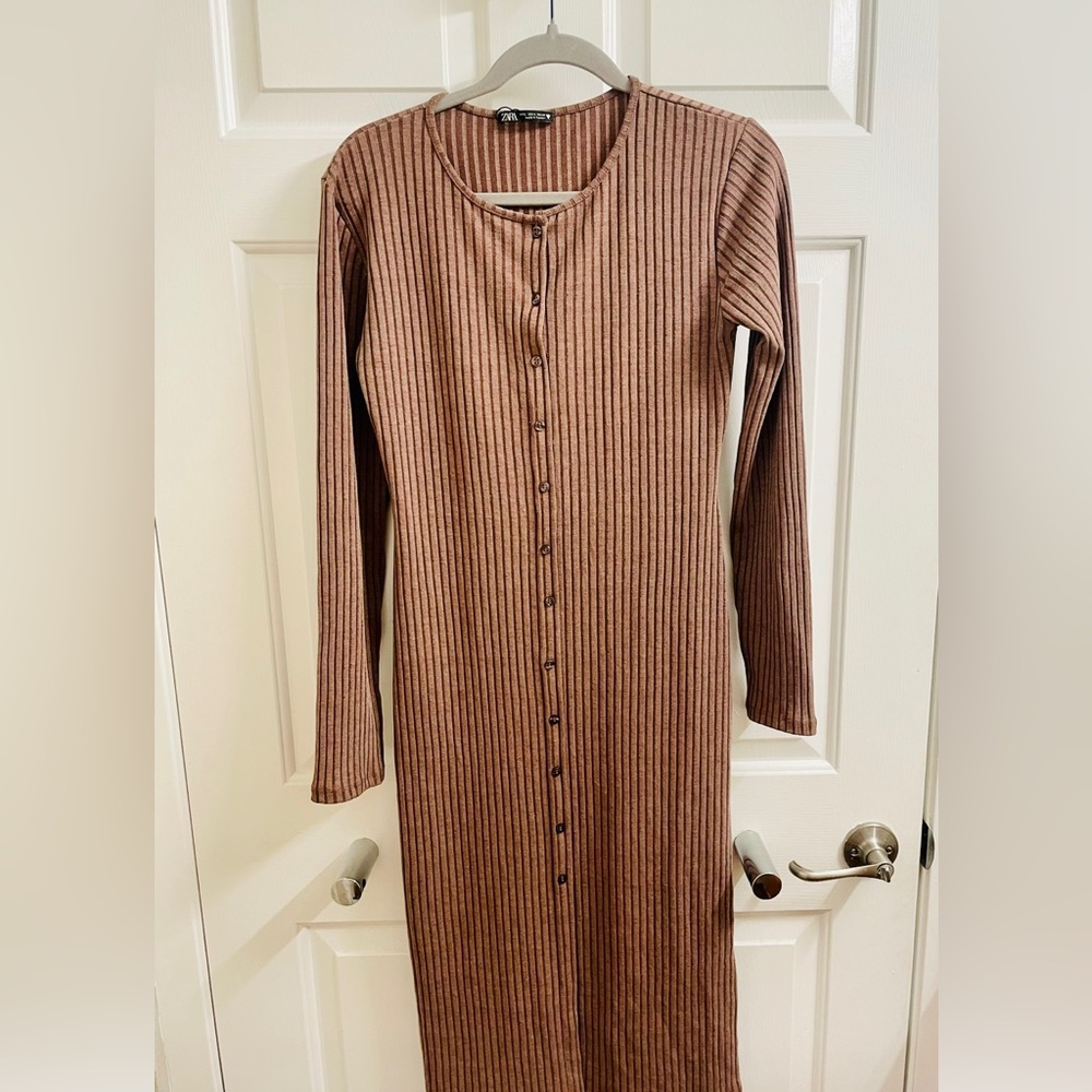 Zara brown knitted stretch midi fitted dress